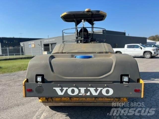 Volvo DD120C Porinių būgnų volai