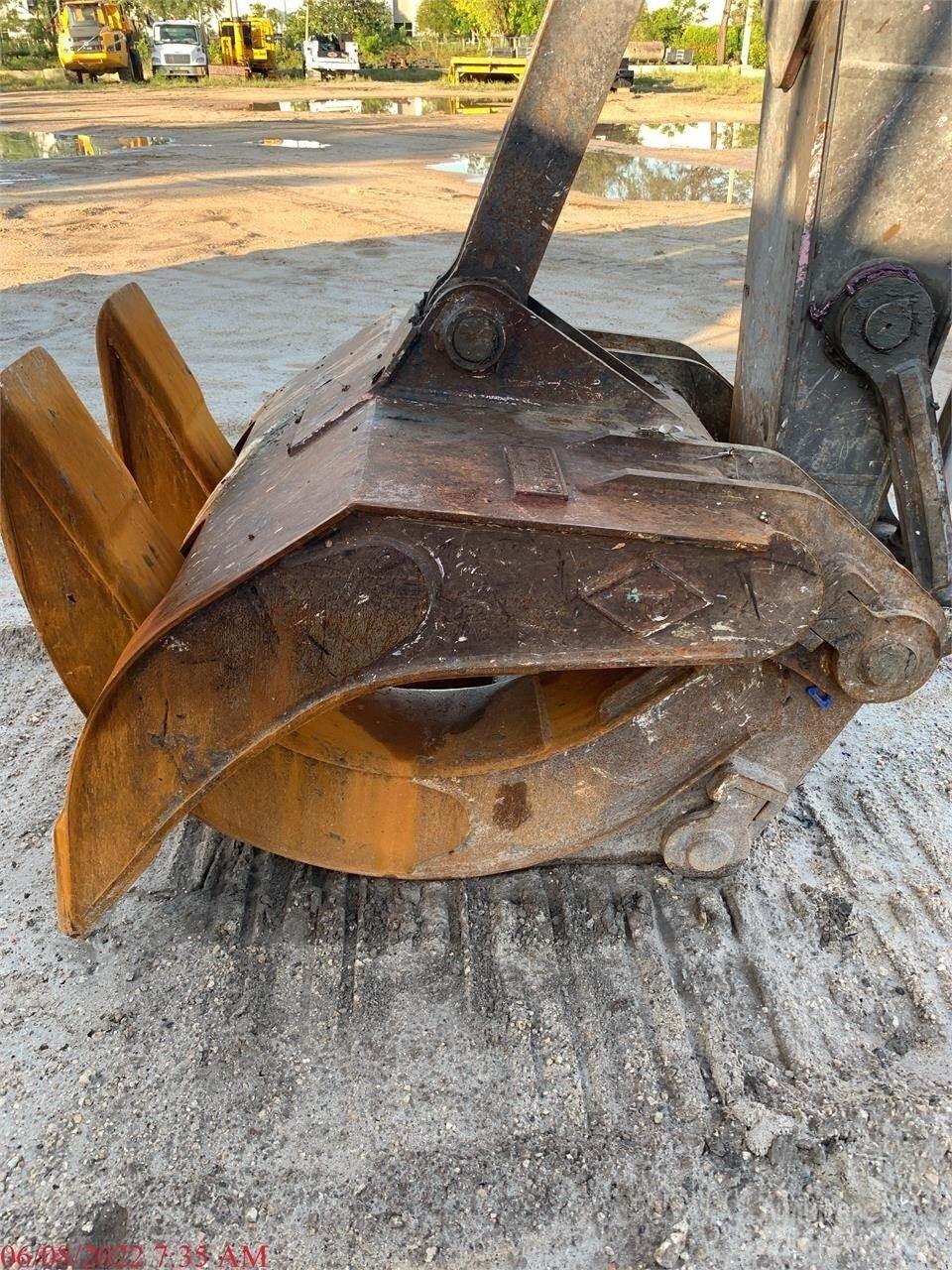Volvo EC220EL Vikšriniai ekskavatoriai