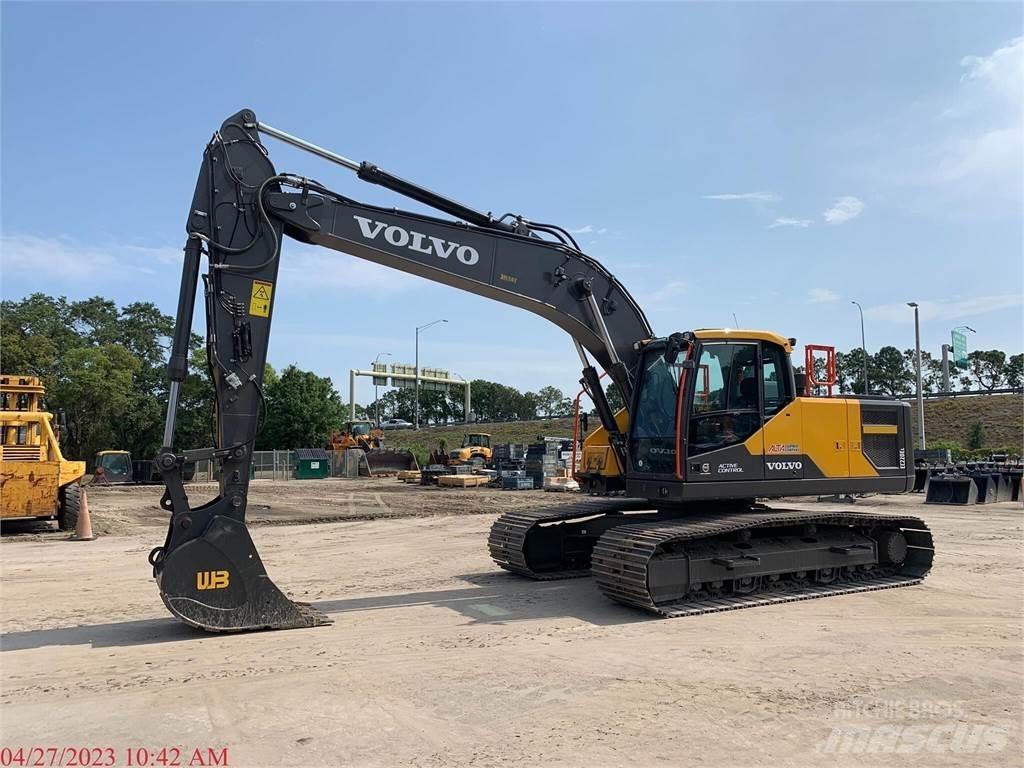 Volvo EC220EL Vikšriniai ekskavatoriai