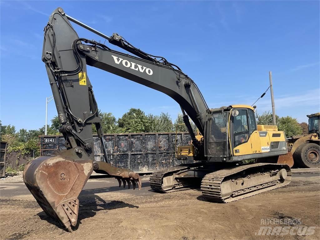 Volvo EC250DL Vikšriniai ekskavatoriai