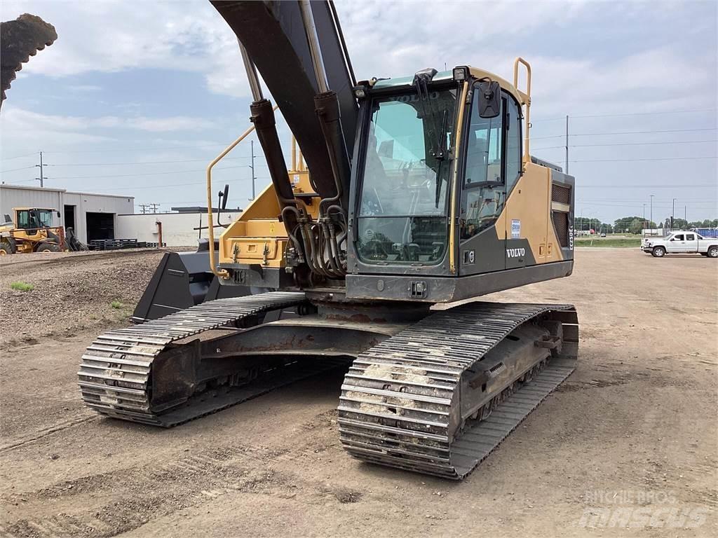 Volvo EC250EL Vikšriniai ekskavatoriai