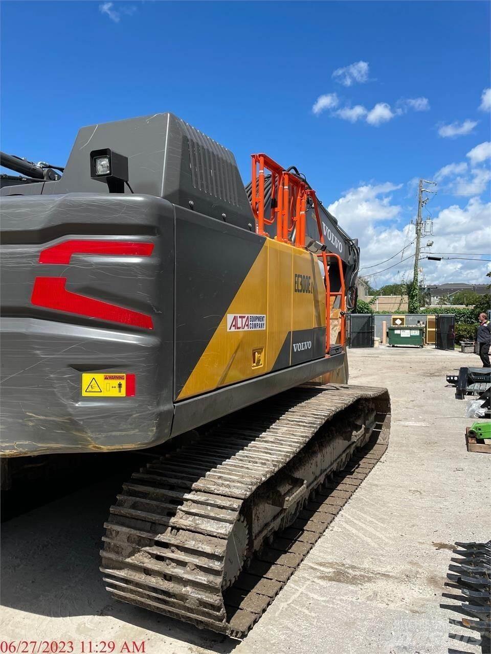 Volvo EC300EL Vikšriniai ekskavatoriai