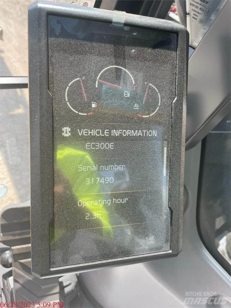 Volvo EC300EL Vikšriniai ekskavatoriai