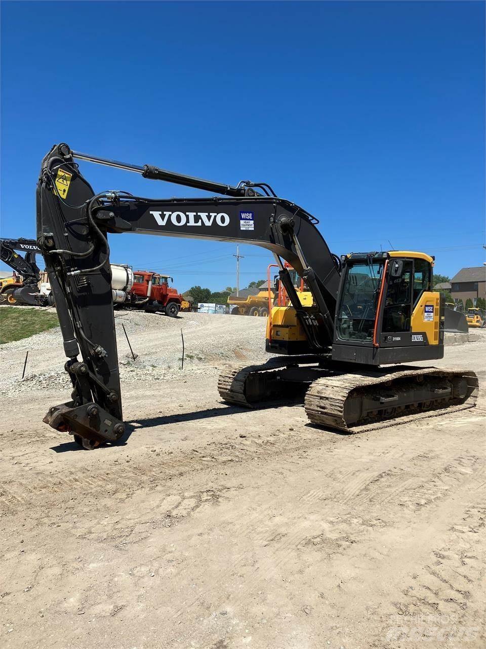Volvo ECR235EL Vikšriniai ekskavatoriai