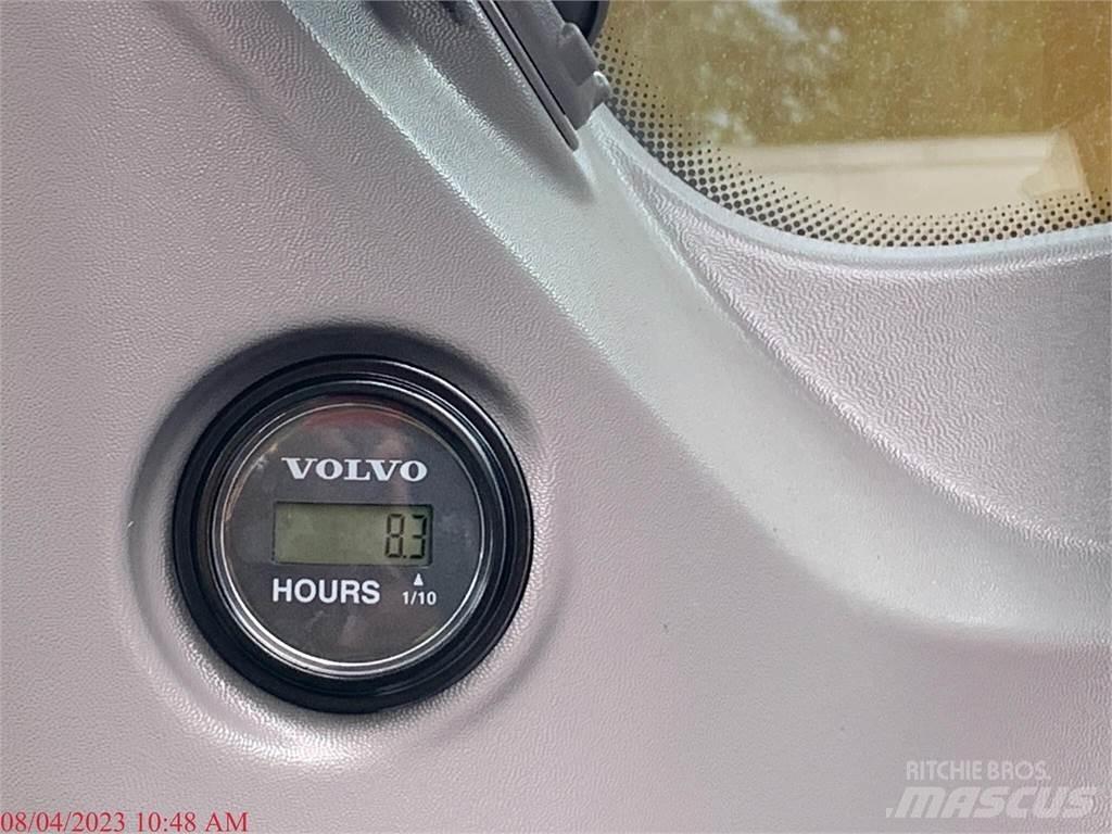 Volvo ECR235EL Vikšriniai ekskavatoriai
