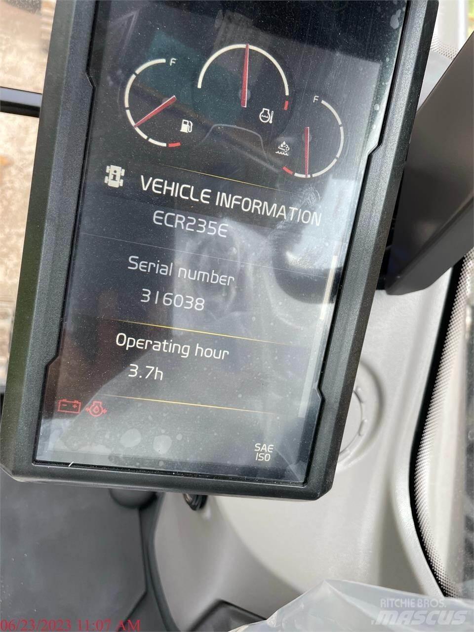 Volvo ECR235EL Vikšriniai ekskavatoriai