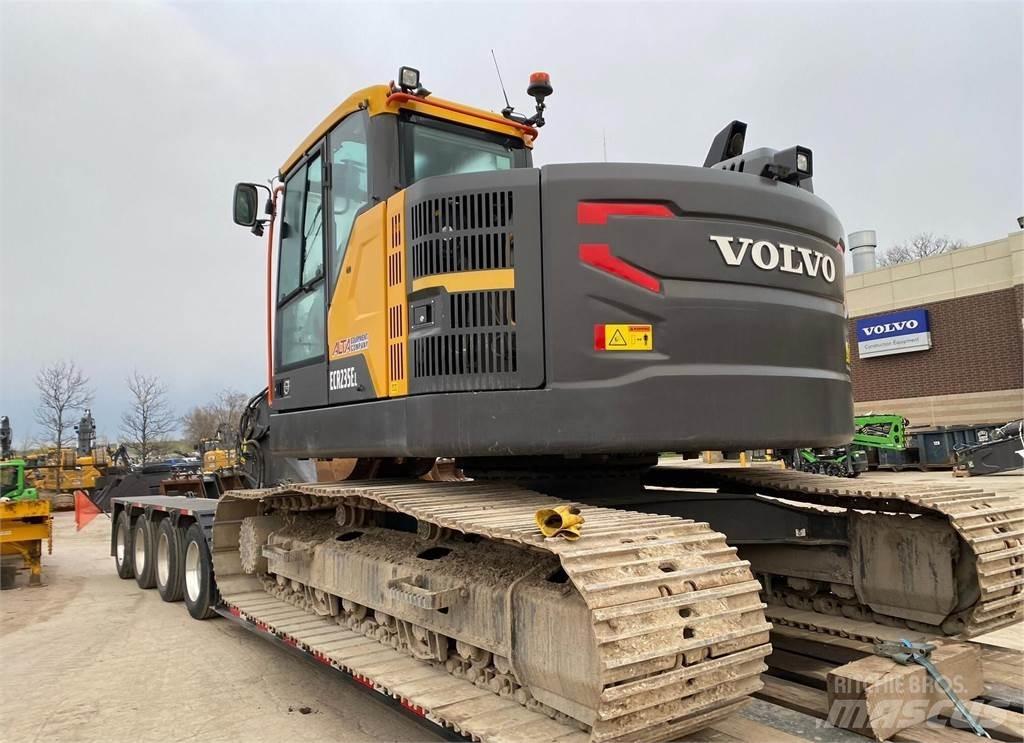 Volvo ECR235EL Vikšriniai ekskavatoriai