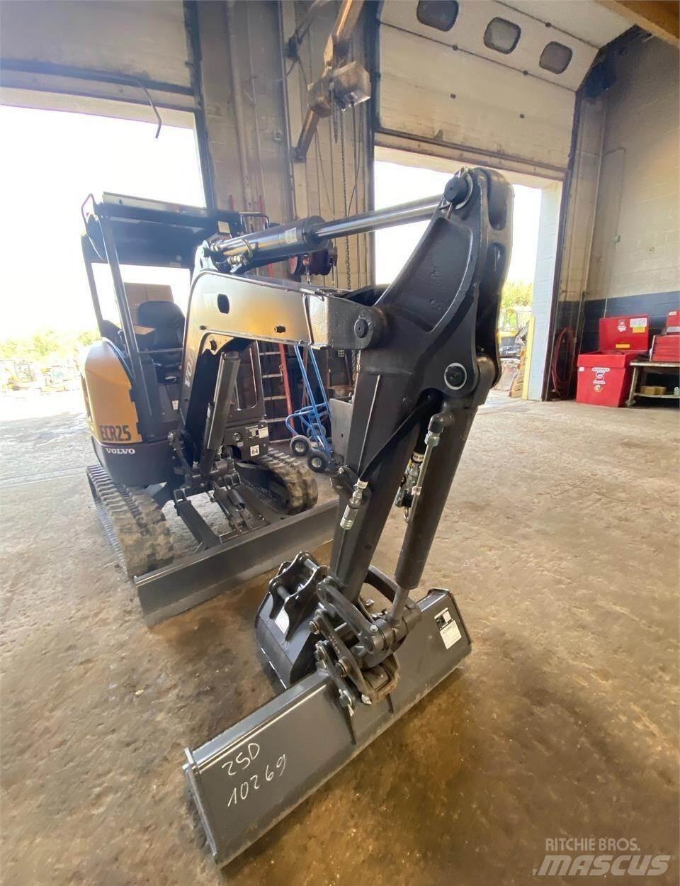 Volvo ECR25D Mini ekskavatoriai < 7 t