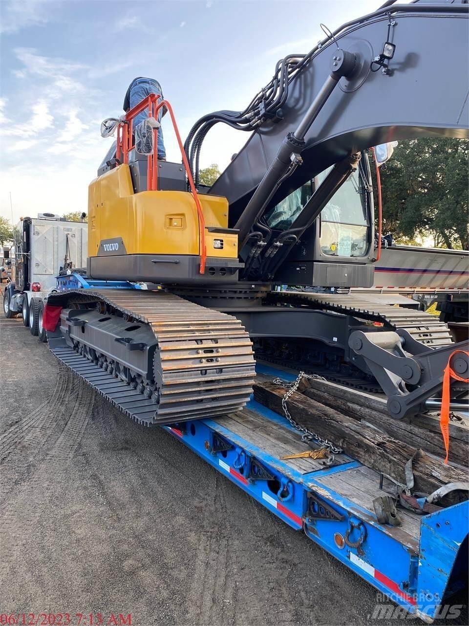 Volvo ECR355EL Vikšriniai ekskavatoriai