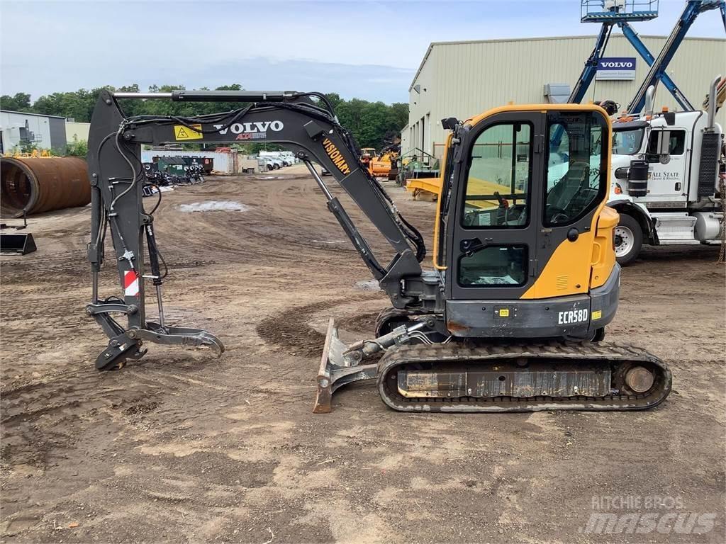 Volvo ECR58D Vikšriniai ekskavatoriai