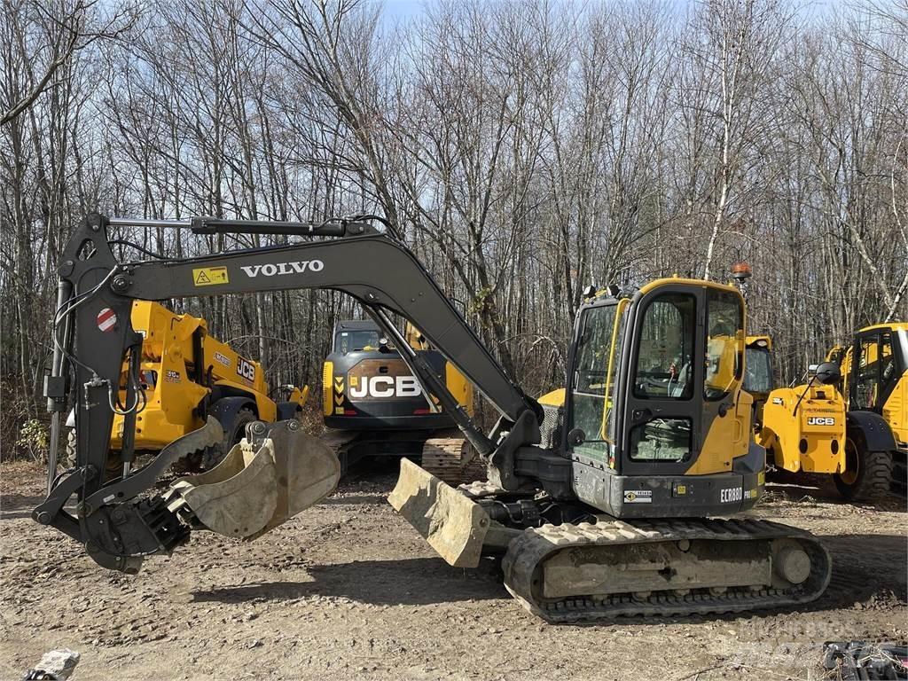 Volvo ECR88D Vikšriniai ekskavatoriai