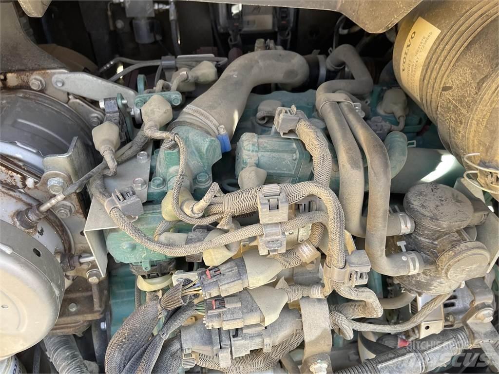 Volvo ECR88D Vikšriniai ekskavatoriai