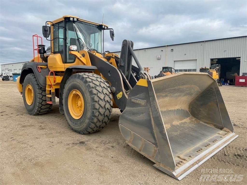 Volvo L110H Naudoti ratiniai krautuvai