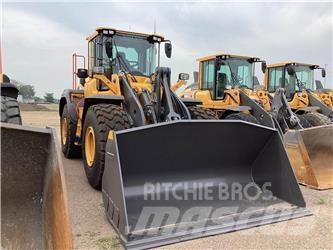 Volvo L110H Naudoti ratiniai krautuvai
