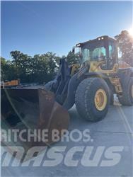 Volvo L110H Naudoti ratiniai krautuvai