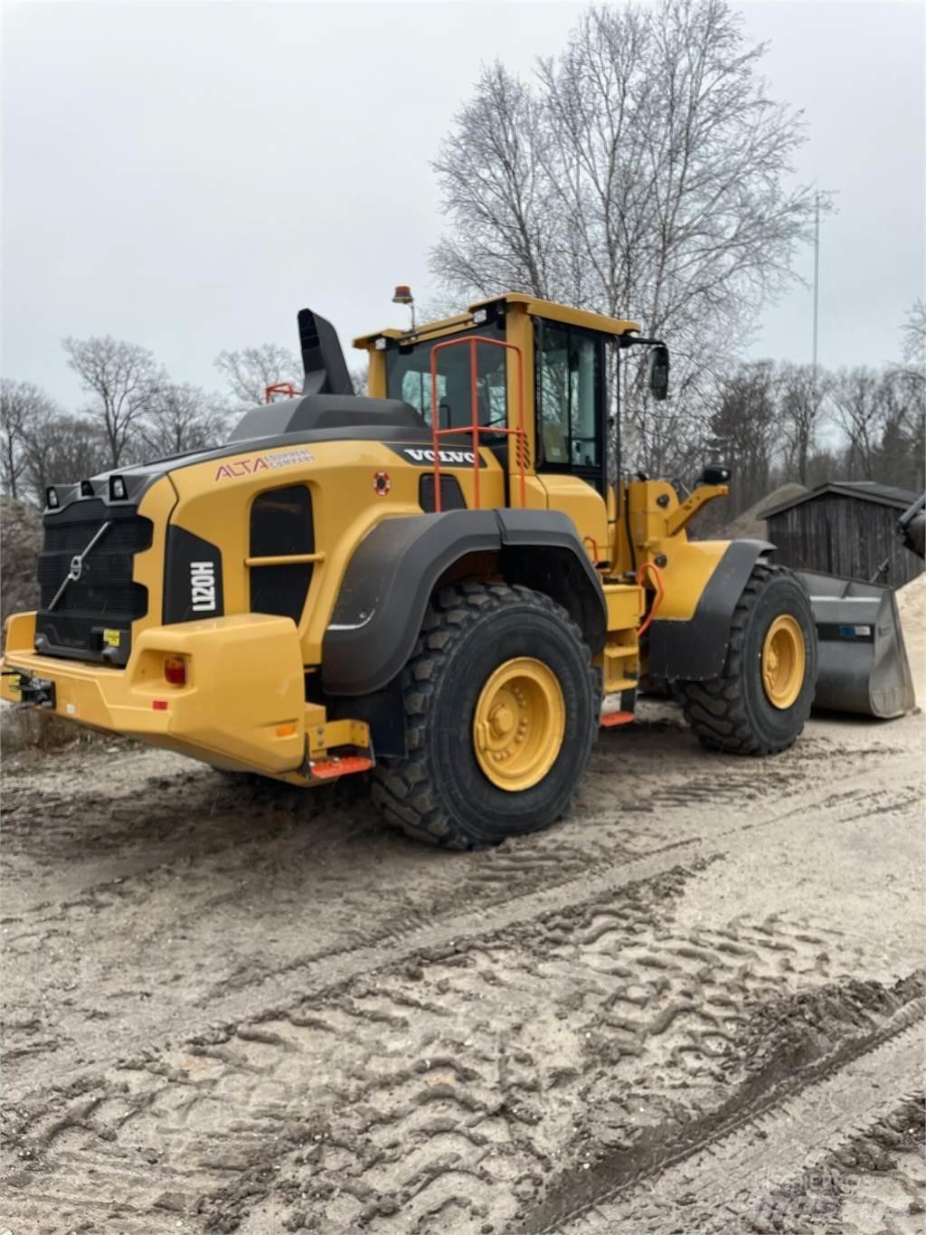 Volvo L120H Naudoti ratiniai krautuvai