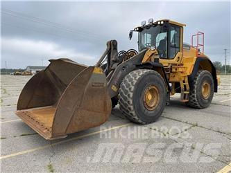 Volvo L150H Naudoti ratiniai krautuvai