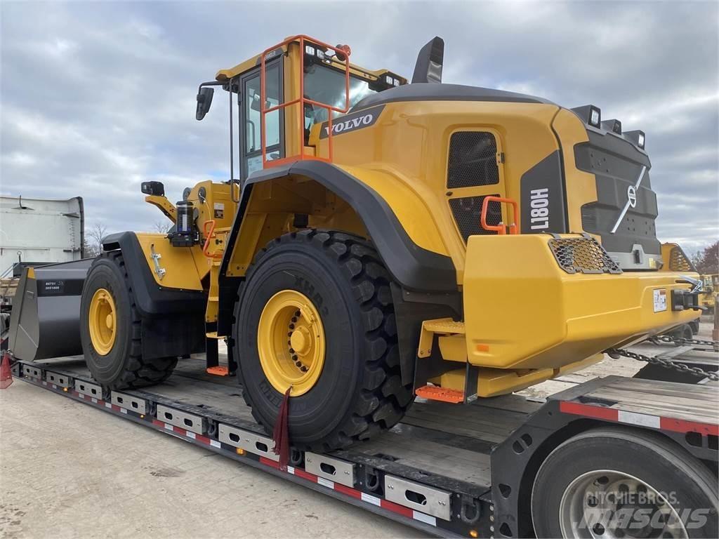 Volvo L180H Naudoti ratiniai krautuvai