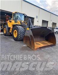 Volvo L220H Naudoti ratiniai krautuvai