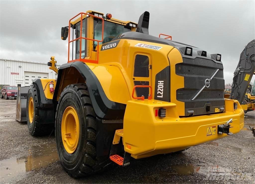 Volvo L220H Naudoti ratiniai krautuvai