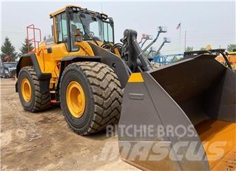 Volvo L220H Naudoti ratiniai krautuvai