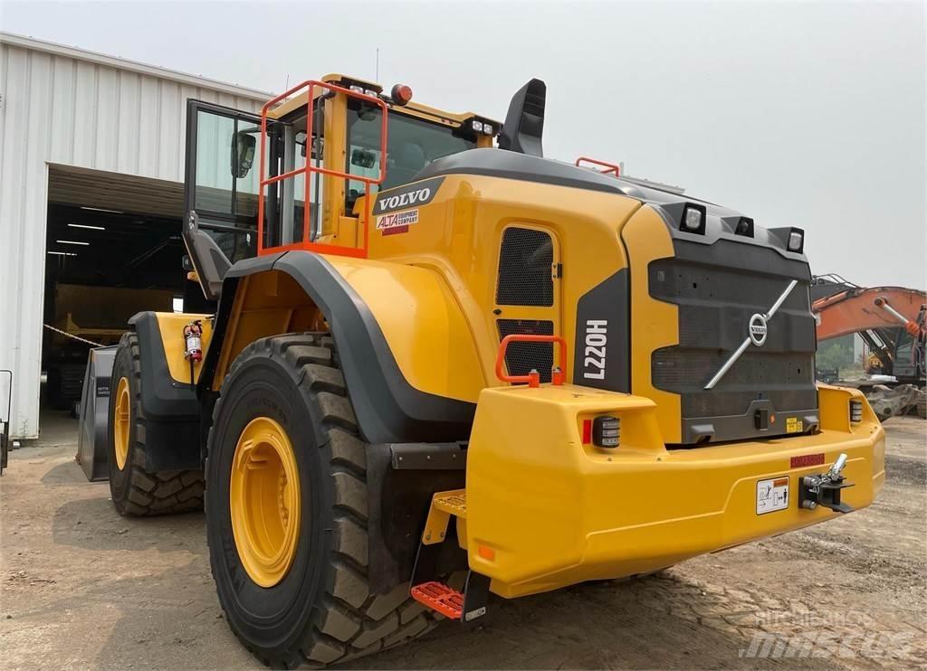 Volvo L220H Naudoti ratiniai krautuvai