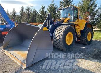 Volvo L220H Naudoti ratiniai krautuvai