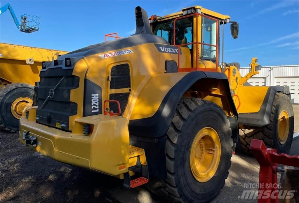 Volvo L220H Naudoti ratiniai krautuvai