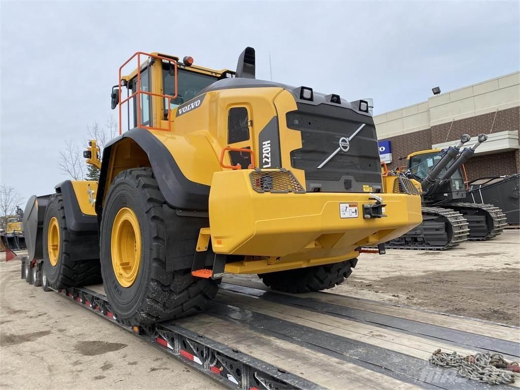 Volvo L220H Naudoti ratiniai krautuvai