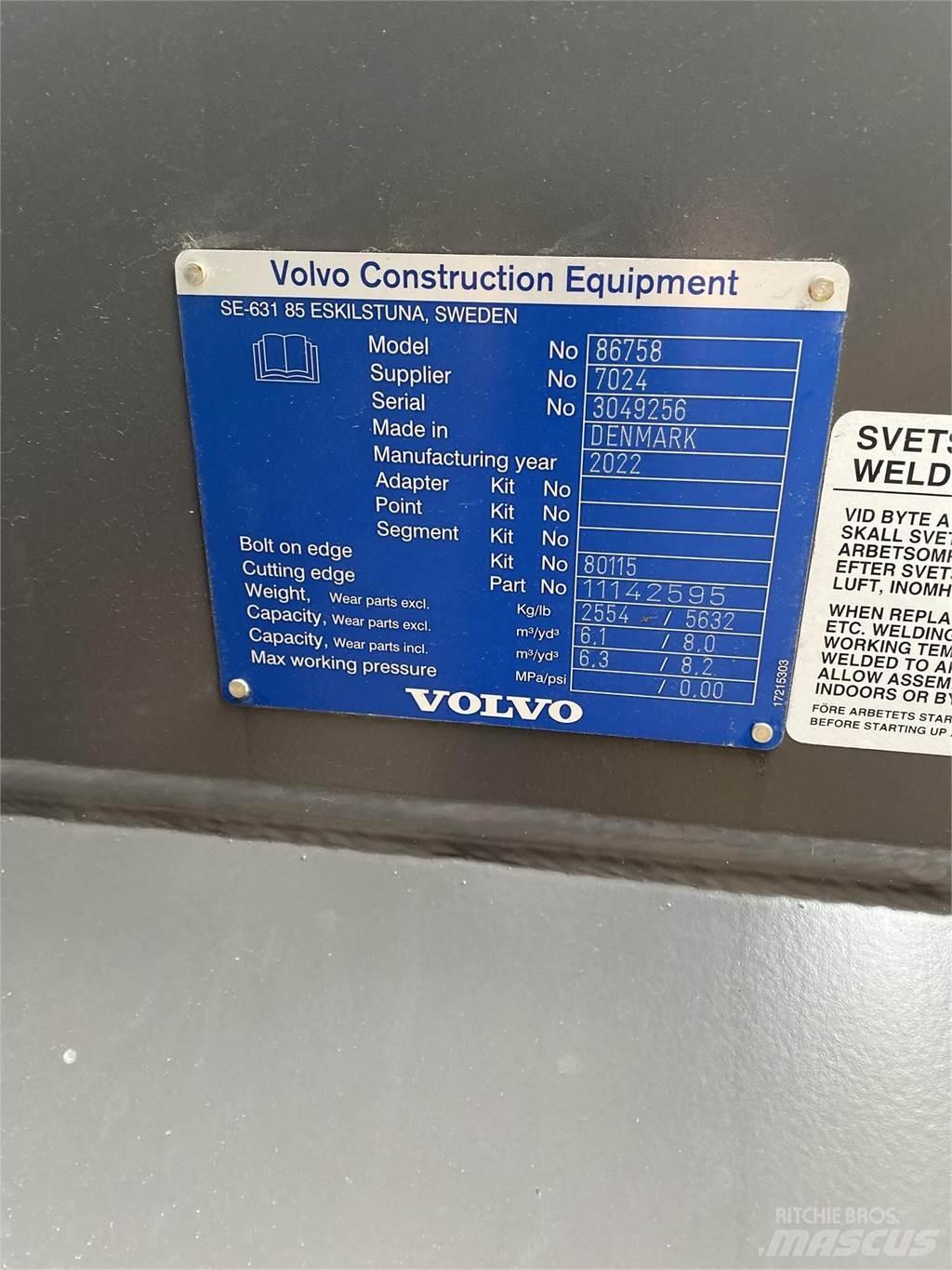Volvo L220H Naudoti ratiniai krautuvai