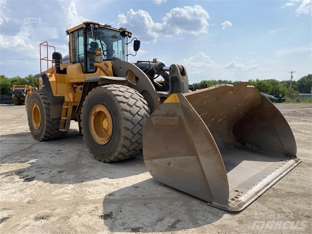 Volvo L260H Naudoti ratiniai krautuvai