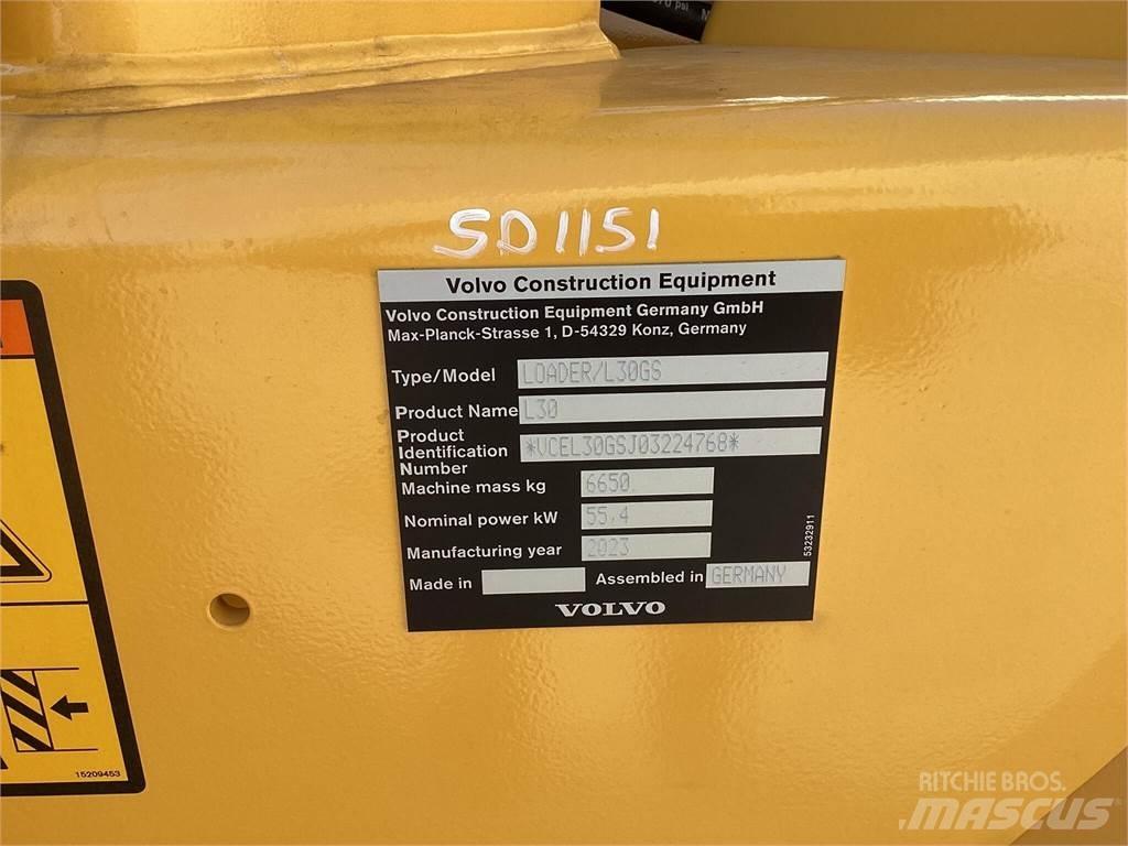 Volvo L30GS Naudoti ratiniai krautuvai