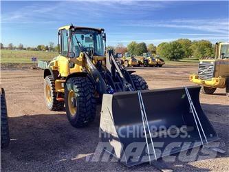 Volvo L45H Naudoti ratiniai krautuvai