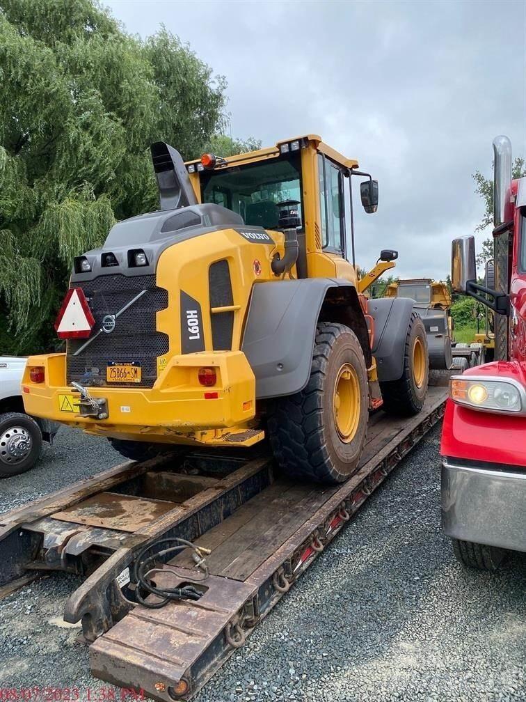 Volvo L60H Naudoti ratiniai krautuvai