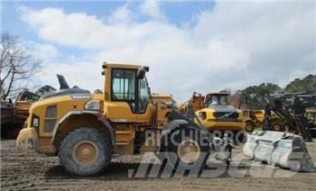 Volvo L70H Naudoti ratiniai krautuvai