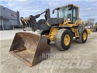 Volvo L70H Naudoti ratiniai krautuvai