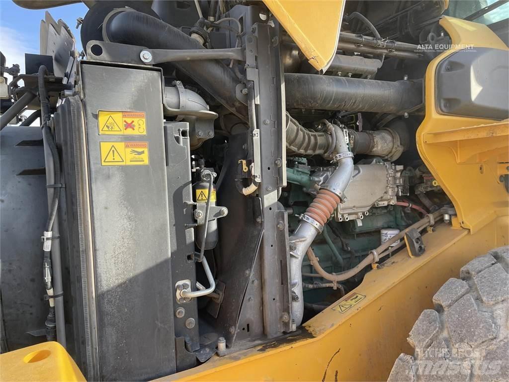 Volvo L70H Naudoti ratiniai krautuvai