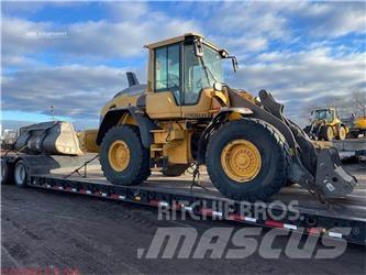 Volvo L70H Naudoti ratiniai krautuvai