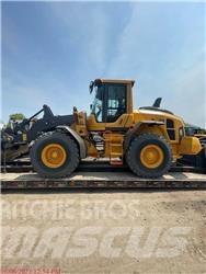 Volvo L70H Naudoti ratiniai krautuvai
