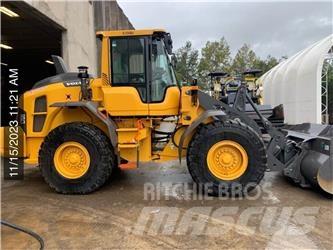Volvo L70H Naudoti ratiniai krautuvai
