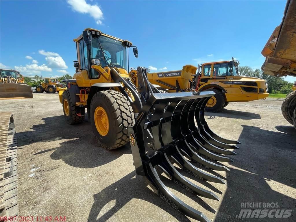 Volvo L70H Naudoti ratiniai krautuvai