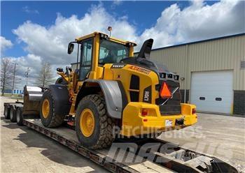 Volvo L70H Naudoti ratiniai krautuvai