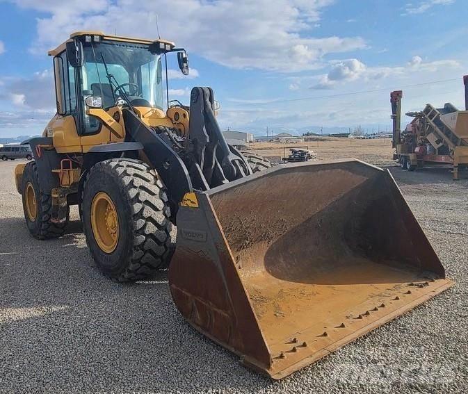 Volvo L90H Naudoti ratiniai krautuvai