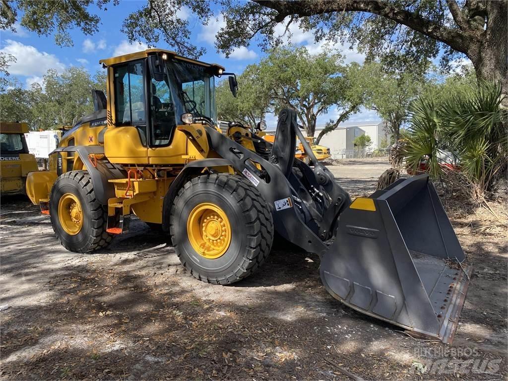 Volvo L90H Naudoti ratiniai krautuvai