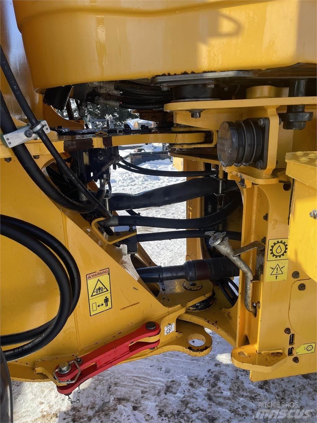 Volvo L90H Naudoti ratiniai krautuvai