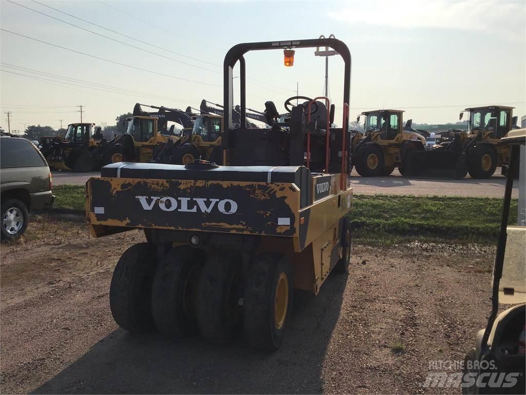 Volvo PT125C Pneumo volai