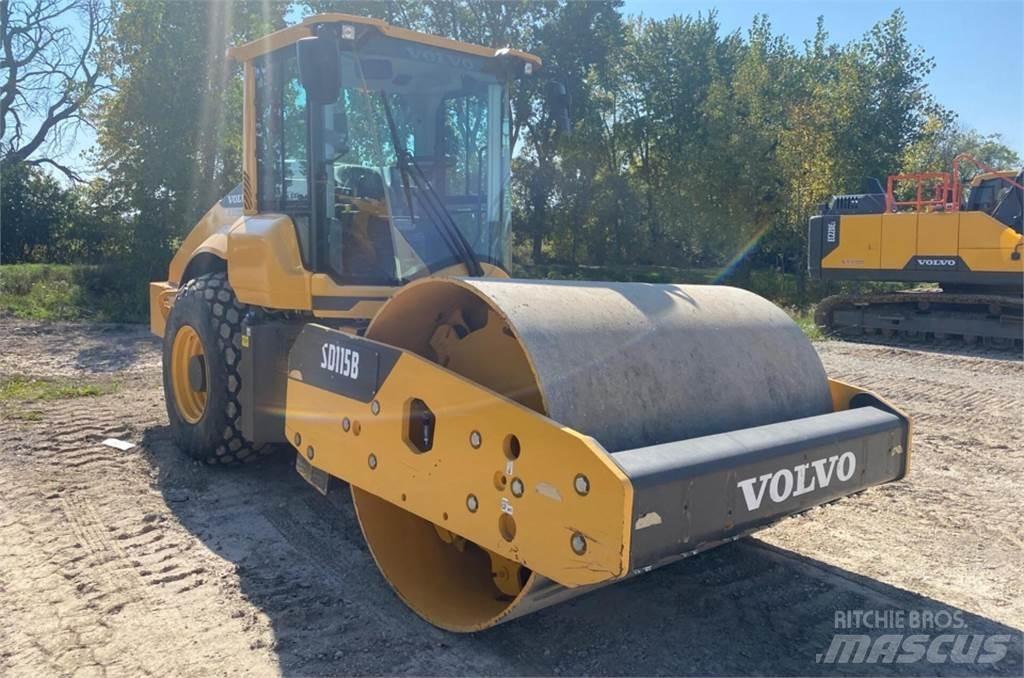 Volvo SD115B Porinių būgnų volai