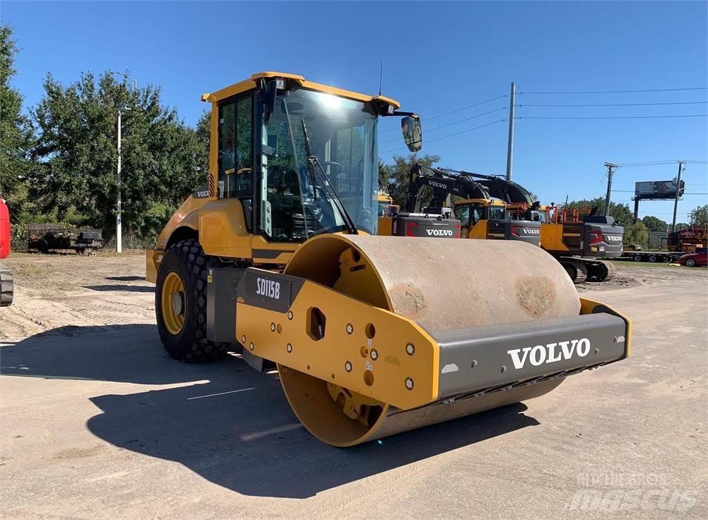 Volvo SD115B Porinių būgnų volai