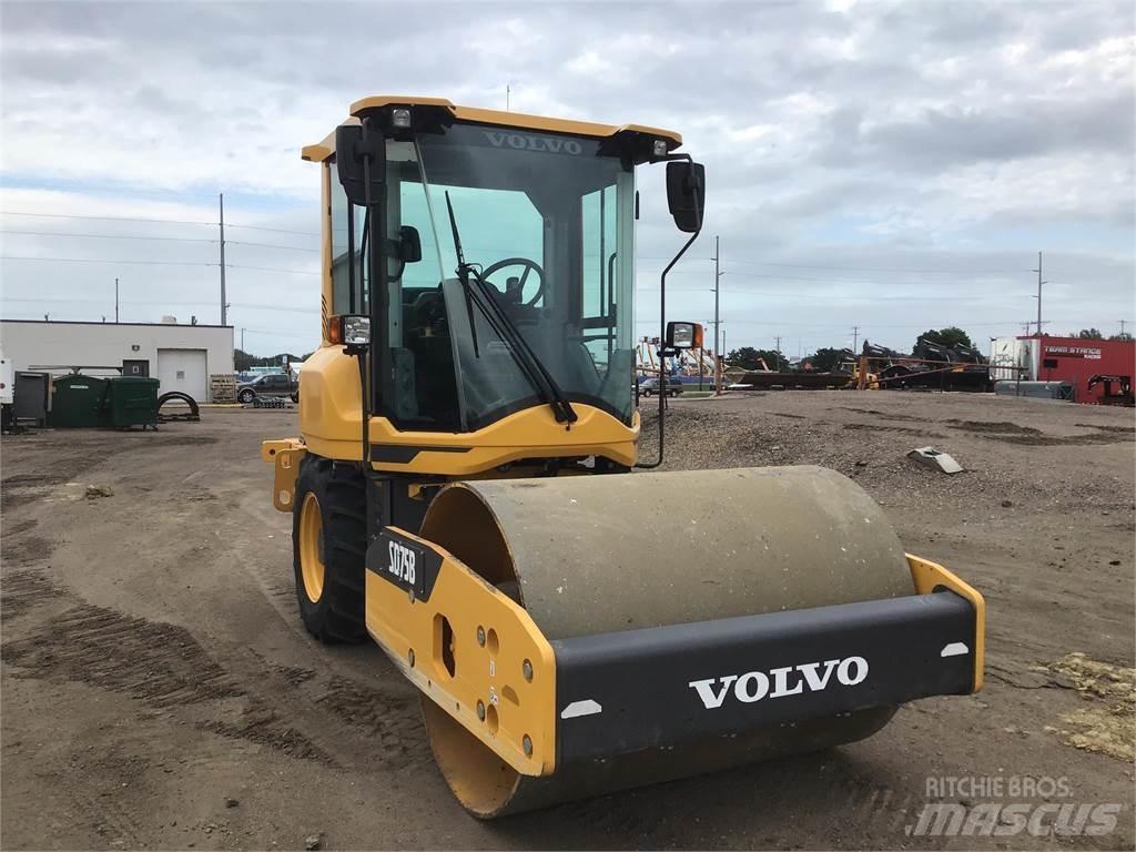 Volvo SD75B Porinių būgnų volai