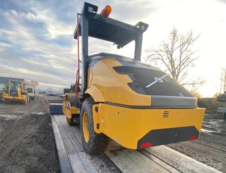 Volvo SD75B Porinių būgnų volai